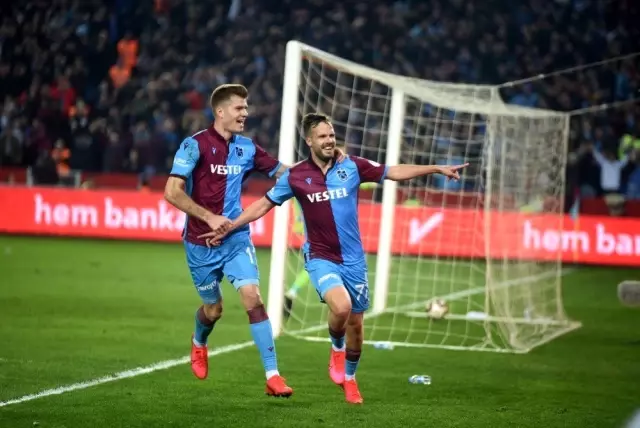 Ziraat Türkiye Kupası: Trabzonspor: 2 - Fenerbahçe: 0 (Maç sonucu) Ziraat Türkiye Kupası: Trabzonspor: 2 - Fenerbahçe: 0 (Maç sonucu)