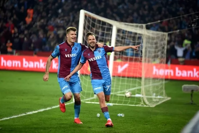 Ziraat Türkiye Kupası: Trabzonspor: 2 - Fenerbahçe: 0 (Maç sonucu) Ziraat Türkiye Kupası: Trabzonspor: 2 - Fenerbahçe: 0 (Maç sonucu)