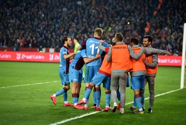 Ziraat Türkiye Kupası: Trabzonspor: 2 - Fenerbahçe: 0 (Maç sonucu) Ziraat Türkiye Kupası: Trabzonspor: 2 - Fenerbahçe: 0 (Maç sonucu)
