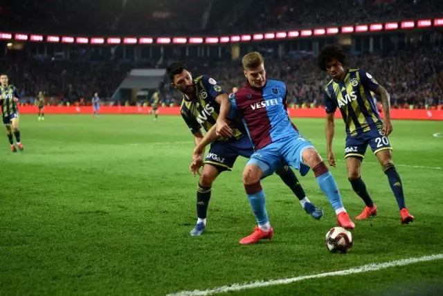 Ziraat Türkiye Kupası: Trabzonspor: 2 - Fenerbahçe: 0 (Maç sonucu) Ziraat Türkiye Kupası: Trabzonspor: 2 - Fenerbahçe: 0 (Maç sonucu)