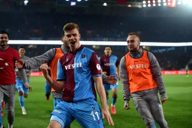 Ziraat Türkiye Kupası: Trabzonspor: 2 - Fenerbahçe: 0 (Maç sonucu) Ziraat Türkiye Kupası: Trabzonspor: 2 - Fenerbahçe: 0 (Maç sonucu)