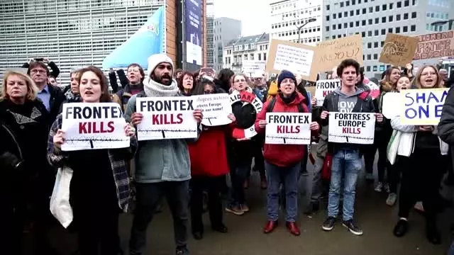 AB'nin ve Yunanistan'ın göç politikaları protesto edildi AB'nin ve Yunanistan'ın göç politikaları protesto edildi