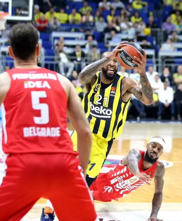 Fenerbahçe Beko, Kızılyıldız'ı 66-63 mağlup etti Fenerbahçe Beko, Kızılyıldız'ı 66-63 mağlup etti