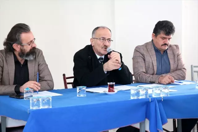 Beyşehir'de dış mahallelerde belediye meclisi toplantısı dönemi
