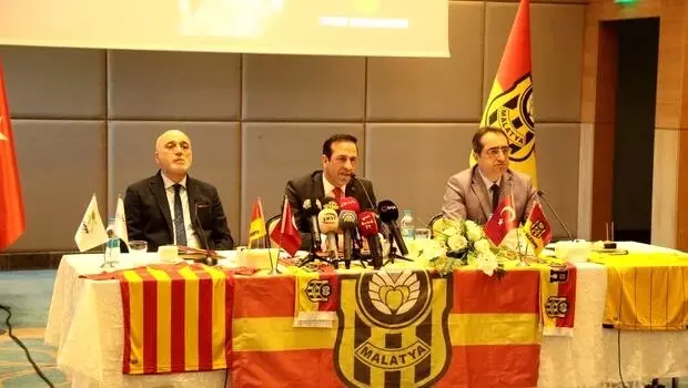 BtcTurk Yeni Malatyaspor, Hikmet Karaman ile 1,5 yıllık sözleşme imzaladı BtcTurk Yeni Malatyaspor, Hikmet Karaman ile 1,5 yıllık sözleşme imzaladı