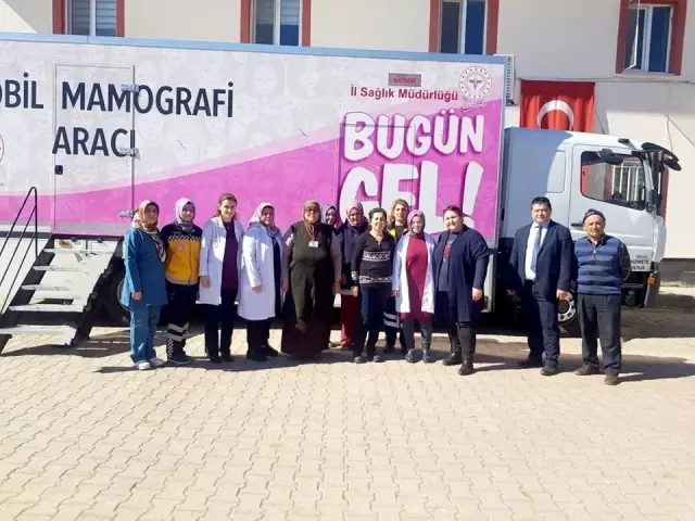 Gezici Kanser Tarama Tırı Sarıoğlan'da Gezici Kanser Tarama Tırı Sarıoğlan'da