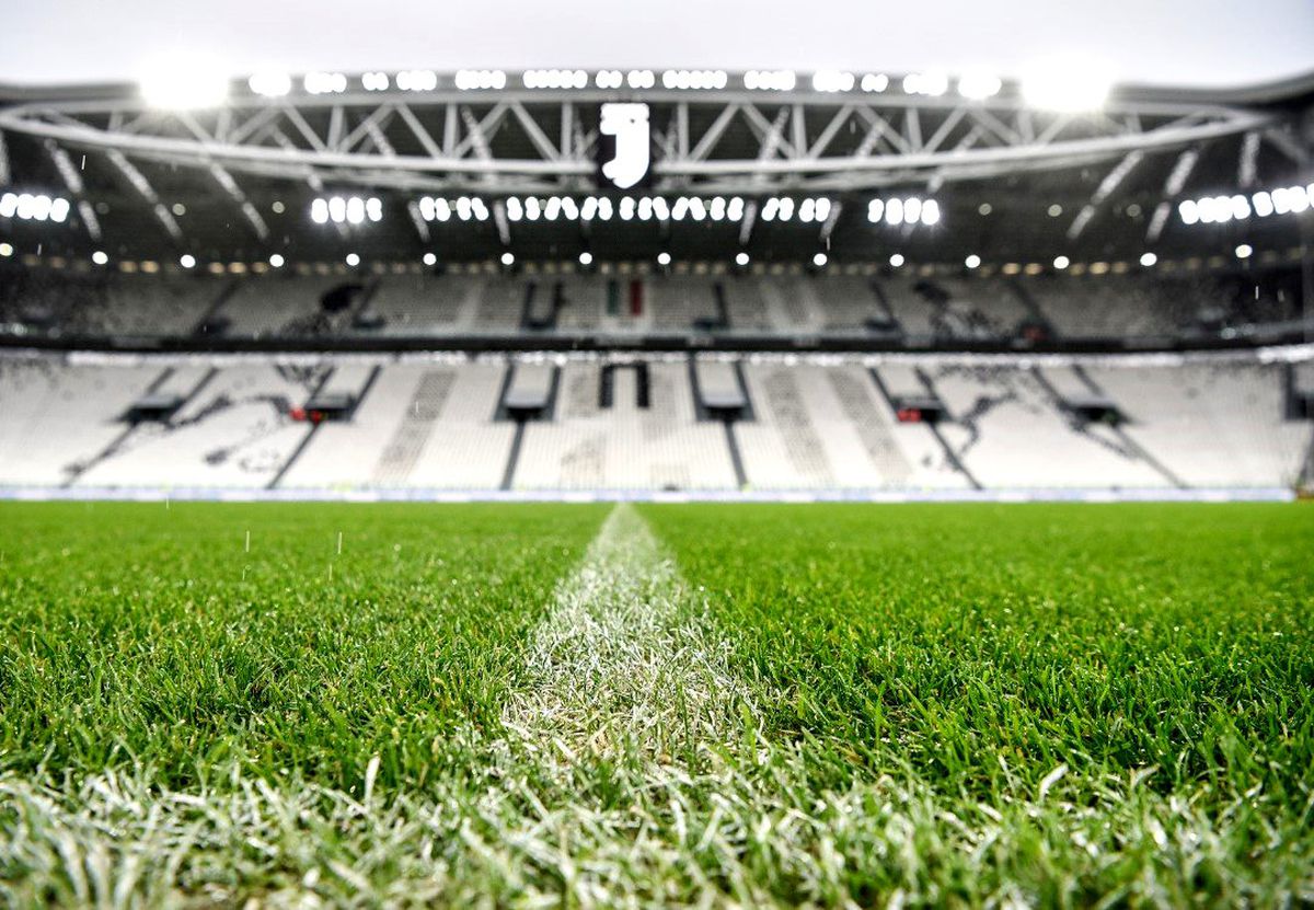 İtalya Kupası'nda Juventus-Milan maçı, koronavirüs nedeniyle ertelendi