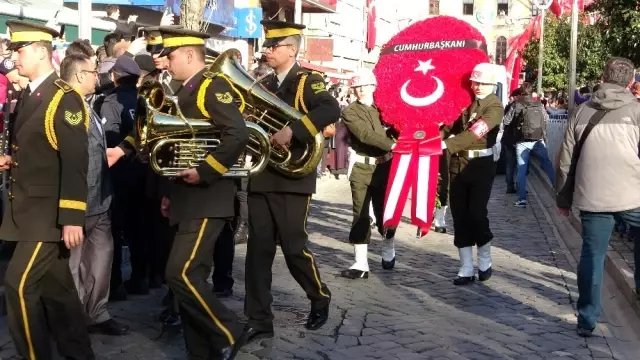 Trabzon şehidini uğurladı Trabzon şehidini uğurladı