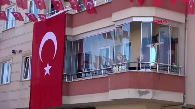 Trabzon şehit uzman çavuş tuncer'in cenazesi, trabzon'da Trabzon şehit uzman çavuş tuncer'in cenazesi, trabzon'da