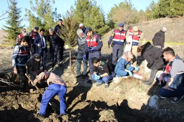 Ailesi tarafından kayıp başvurusunda bulunulan gencin katili babası çıktı.