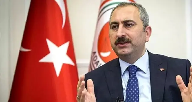Adalet Bakanı Gül: Engin Özkoç hakkında hazırlanan fezlekeyi derhal Meclis'e göndereceğiz Adalet Bakanı Gül: Engin Özkoç hakkında hazırlanan fezlekeyi derhal Meclis'e göndereceğiz