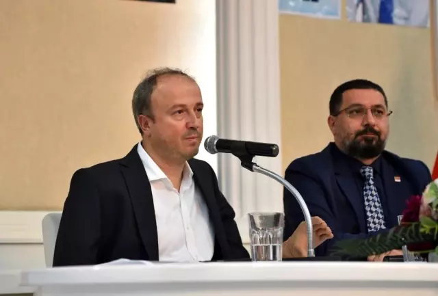 Başkan Hançerli: 'Bakanımızla kat artışı ve düşük faizli kredi modellerini görüştüm' Başkan Hançerli: 'Bakanımızla kat artışı ve düşük faizli kredi modellerini görüştüm'