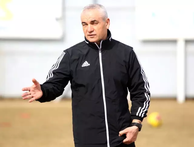 Çalımbay'dan Mert Hakan ve Emre açıklaması: Bu tarz haberlerin çıkması doğru değil