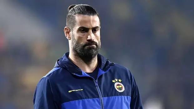 Fenerbahçe'de sorumluluk Volkan Demirel'de! Fenerbahçe'de sorumluluk Volkan Demirel'de!