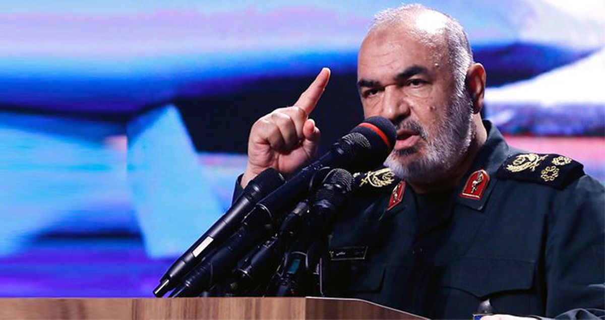 İran Devrim Muhafızları Ordusu Genel Komutanı: Koronavirüs, ABD'nin biyolojik saldırısı olabilir
