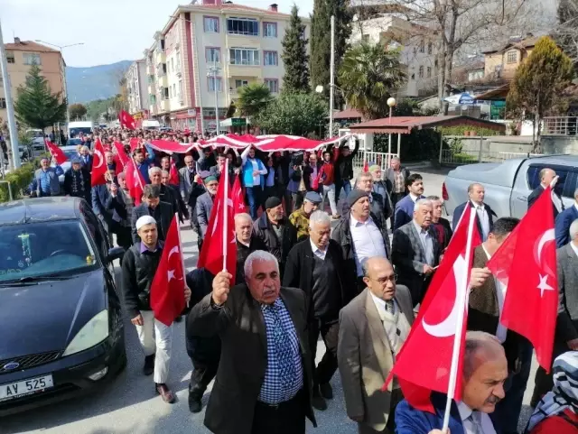 Kargı şehitler için yürüdü Kargı şehitler için yürüdü