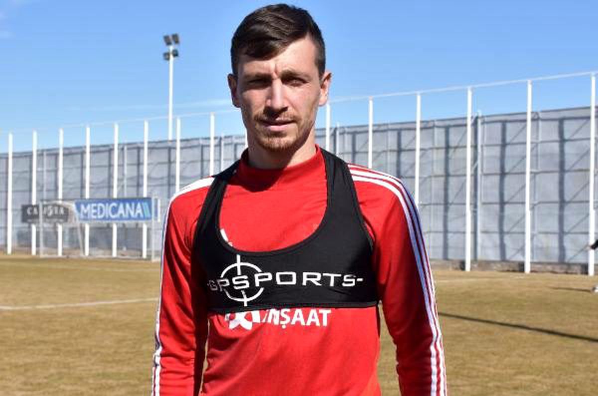 Mert Hakan Yandaş'tan transfer açıklaması: Sivas'ta mutluyum ancak sezon sonu için bir şey söyleyemem