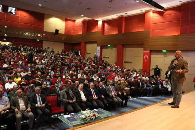 Mete Yarar: Silahlı kuvvetlerin başarılı faaliyetleri diplomasinin önünü açtı