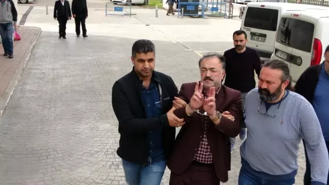 Muhasebecisini vurup 2 kişiyi yaralayan eski başkan tutuklandı Muhasebecisini vurup 2 kişiyi yaralayan eski başkan tutuklandı