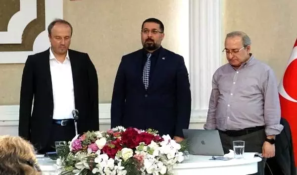 Prof.Dr. Kadıoğlu: Karşı karşıya olduğumuz tehlike çok büyük Prof.Dr. Kadıoğlu: Karşı karşıya olduğumuz tehlike çok büyük