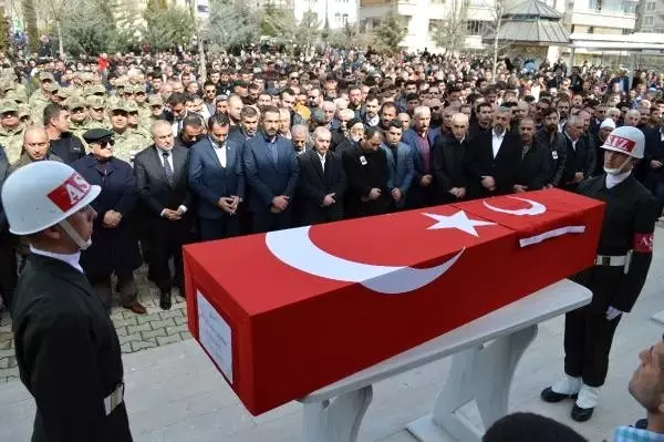 Şehit Uzman Onbaşı Coşkun, son yolculuğuna uğurlandı