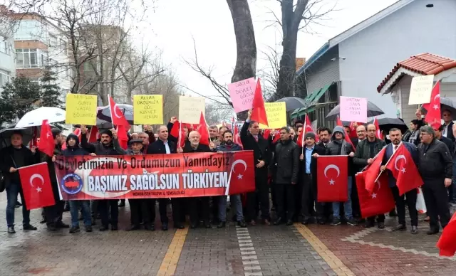 Türkiye Mehmetçik için tek yürek oldu