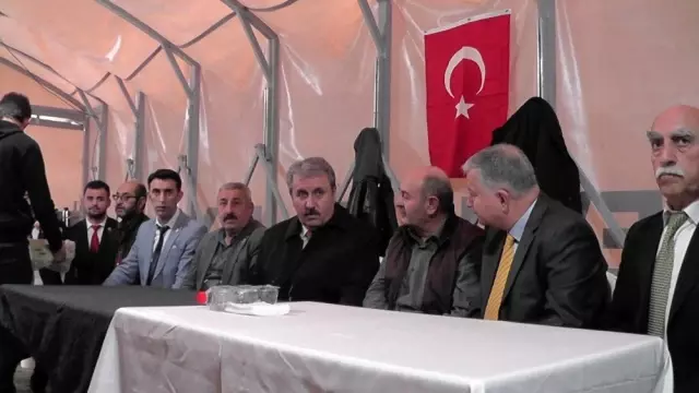 BBP Genel Başkanı Destici'den Develi'ye ziyaret BBP Genel Başkanı Destici'den Develi'ye ziyaret