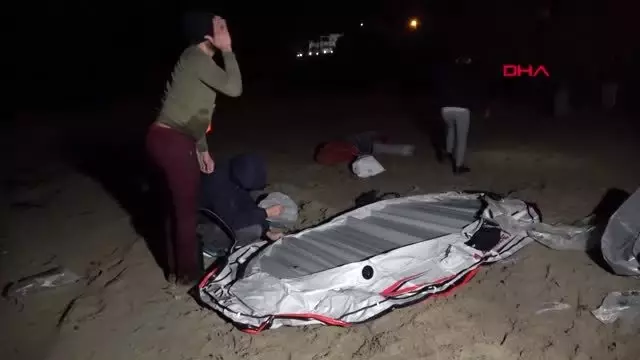 Bodrum'dan kos'a lastik bot ile geçtiler Bodrum'dan kos'a lastik bot ile geçtiler