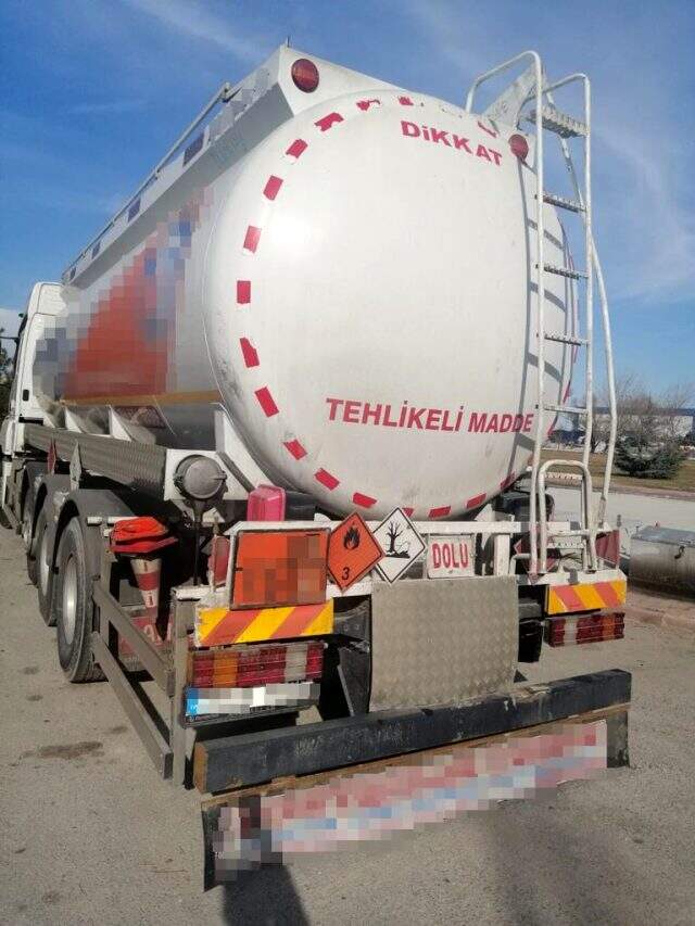 Cumhuriyet tarihinin en büyük operasyonu! 5 milyon 212 bin litre kaçak akaryakıt ele geçirildi