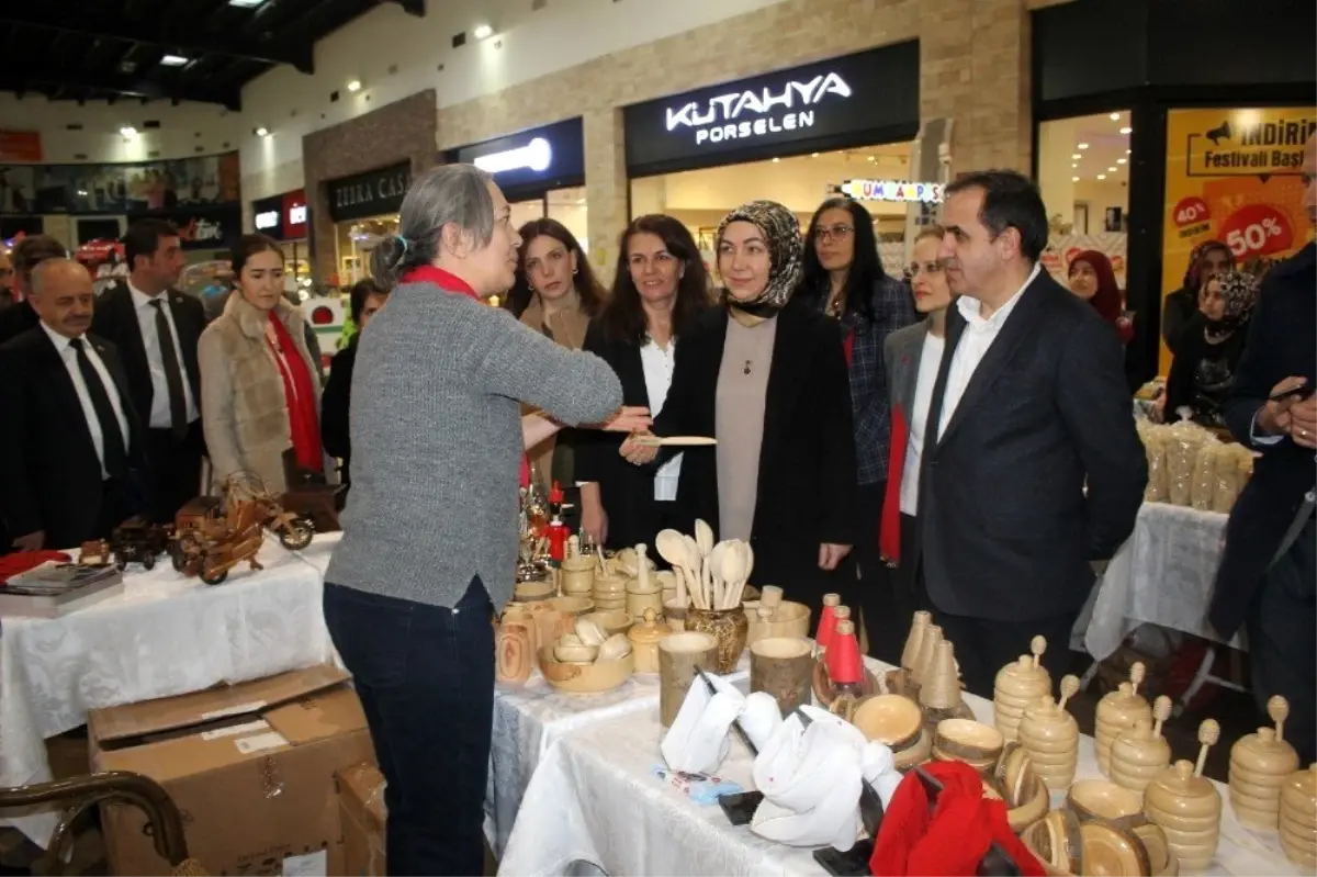 Highway'de, Kadın Emek Pazarı açıldı