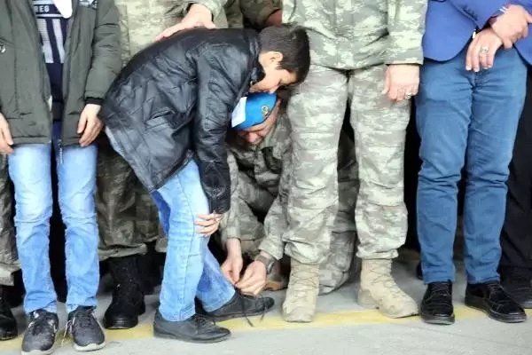 İdlib şehidi sözleşmeli er, Gaziantep'te toprağa verildi İdlib şehidi sözleşmeli er, Gaziantep'te toprağa verildi