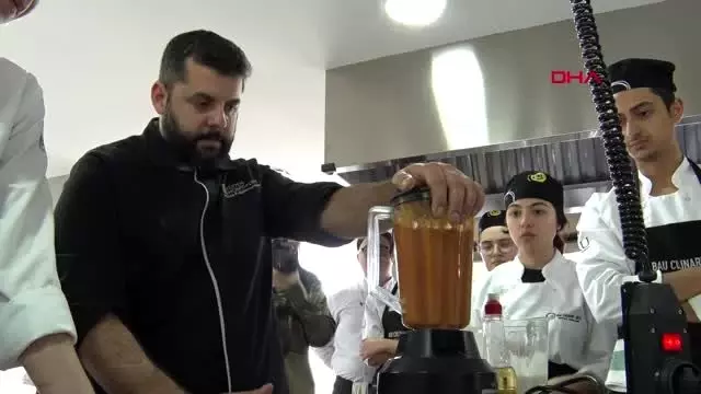 İstanbul ünlü ispanyol şef türk öğrencilere ders verdi İstanbul ünlü ispanyol şef türk öğrencilere ders verdi