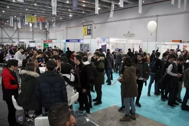 KUDAKA, Doğu Anadolu Kariyer Fuarı'nda KUDAKA, Doğu Anadolu Kariyer Fuarı'nda