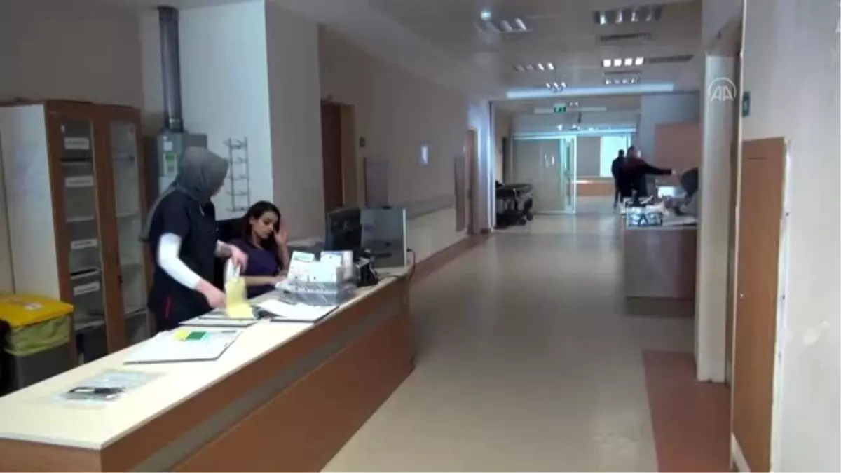 Tatvan'da 'beyincik sarkması' ameliyatı yapıldı