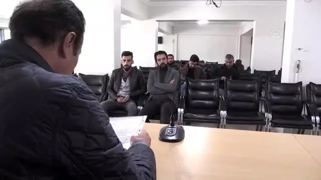 AK Parti Bingöl teşkilatından CHP'li Özkoç'a tepki AK Parti Bingöl teşkilatından CHP'li Özkoç'a tepki