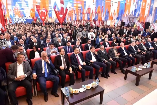 AK Parti Bursa'da ilk kongresini Mustafakemalpaşa'da yaptı AK Parti Bursa'da ilk kongresini Mustafakemalpaşa'da yaptı