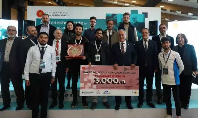 Doğu Anadolu Kariyer fuarı sona erdi Doğu Anadolu Kariyer fuarı sona erdi