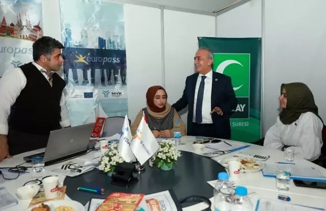 Doğu Anadolu Kariyer fuarı sona erdi Doğu Anadolu Kariyer fuarı sona erdi