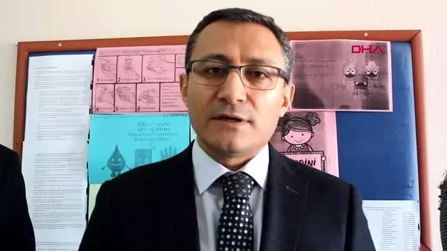 Manisa çocuklarıyla birlikte satranç öğreniyorlar Manisa çocuklarıyla birlikte satranç öğreniyorlar