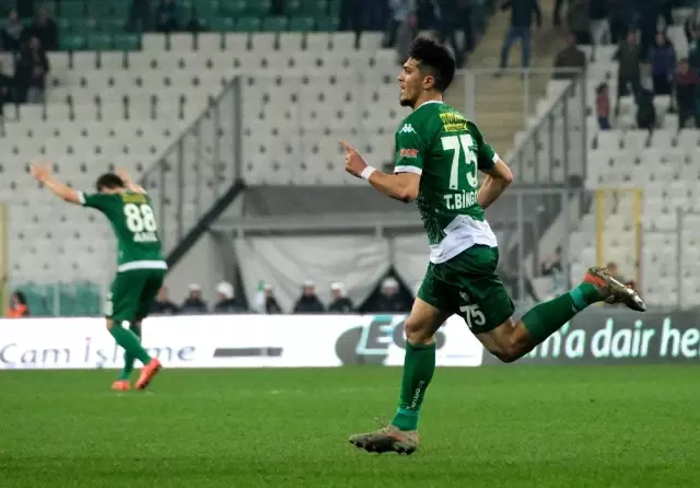 TFF 1. Lig: Bursaspor: 1 - İstanbulspor: 1 TFF 1. Lig: Bursaspor: 1 - İstanbulspor: 1
