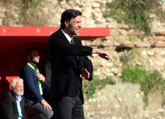 TFF 1. Lig: Fatih Karagümrük: 2 - Adana Demirspor: 2