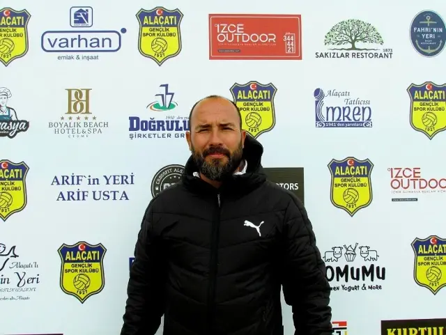 Alaçatıspor, 7-1'lik galibiyeti kadınlara armağan etti