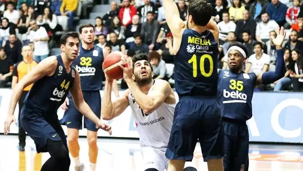 Beşiktaş Sompo Sigorta 73-74 Fenerbahçe Beko Beşiktaş Sompo Sigorta 73-74 Fenerbahçe Beko