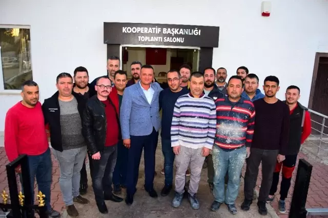 Durmuş Tomaç yeniden başkan seçildi Durmuş Tomaç yeniden başkan seçildi