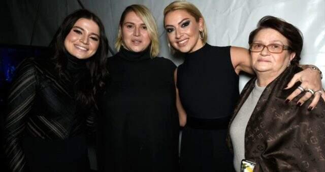 Hadise, koronavirüs korkusu nedeniyle aile ziyaretini erteledi