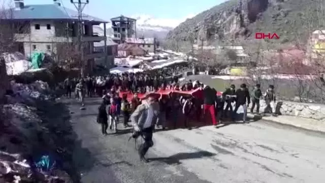 HAKKARİ Kiyaris Tepesi'ne 2'nci doğa yürüyüşü HAKKARİ Kiyaris Tepesi'ne 2'nci doğa yürüyüşü