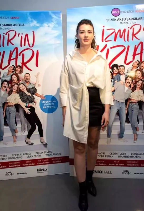 Kadınlar günü için bir araya geldiler Kadınlar günü için bir araya geldiler