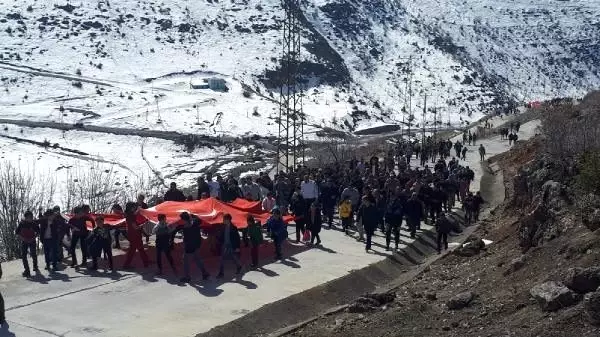 Kiyaris Tepesi'ne 2'nci doğa yürüyüşü Kiyaris Tepesi'ne 2'nci doğa yürüyüşü