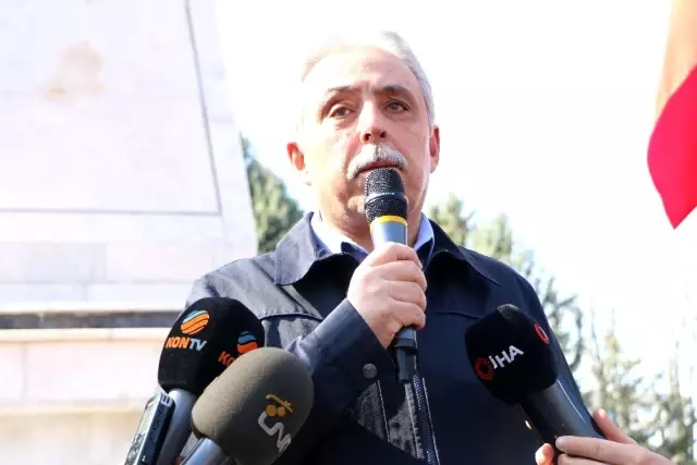 Konya'da şehitler için yürüdüler Konya'da şehitler için yürüdüler