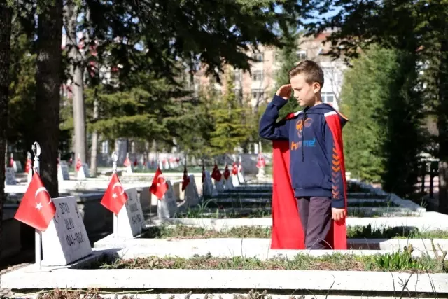 Konya'da şehitler için yürüdüler Konya'da şehitler için yürüdüler